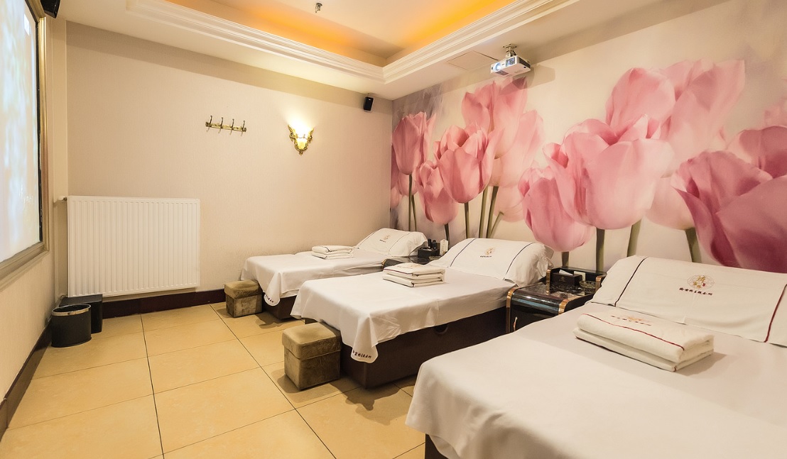 前天去了无锡水疗洗浴中心会所,会馆技师服务一流